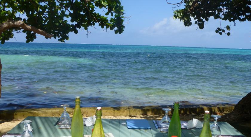 Mai Dive' Astrolabe Reef Resort Naqara Exterior photo